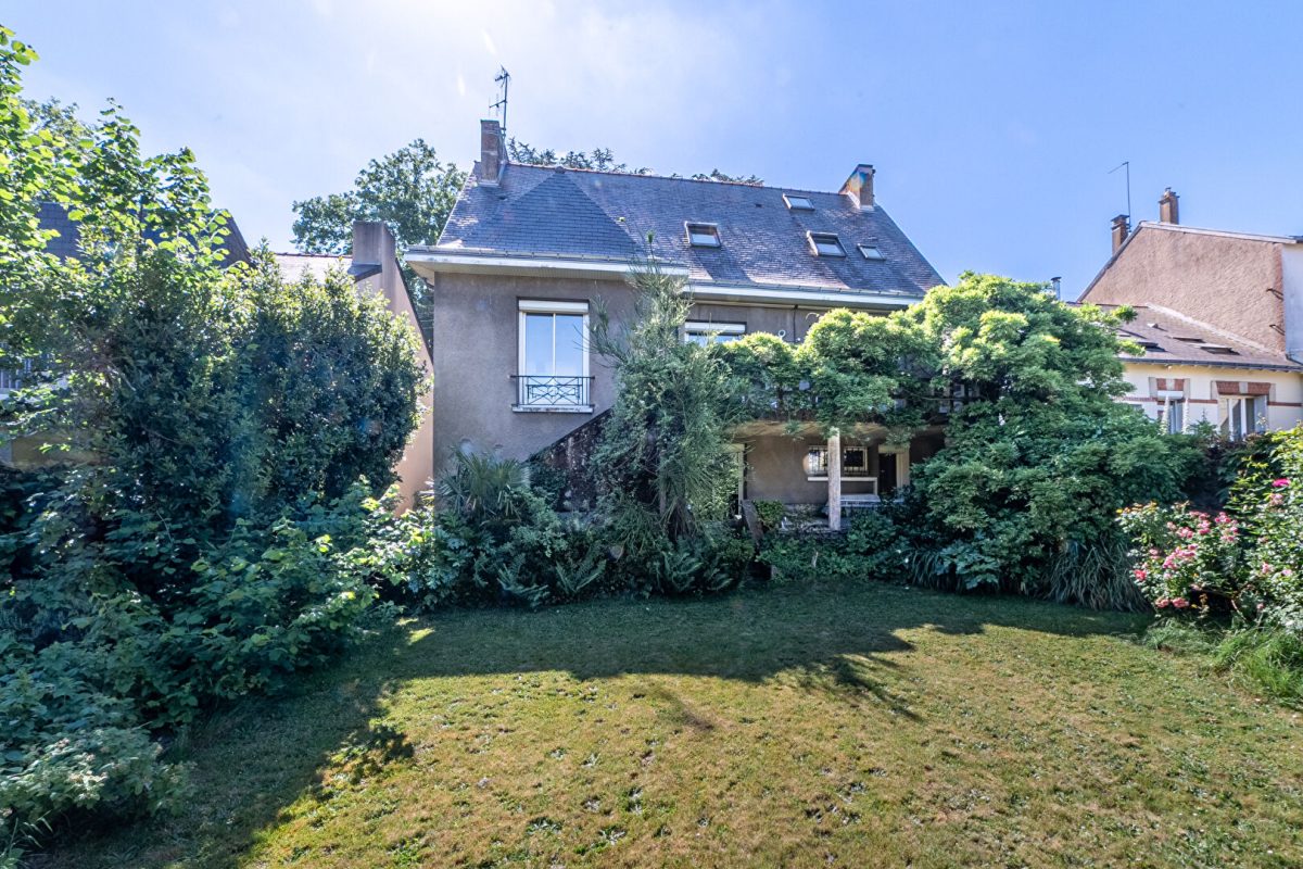 Nantes - Viarme - Saint Pasquier : Maison familiale de caractère