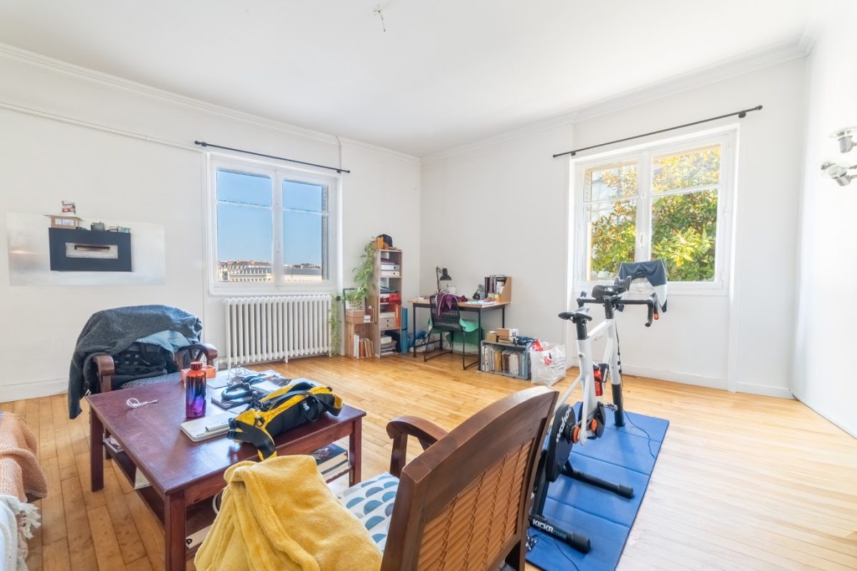 Nantes Centre-Ville : Appartement T2 vue sur Nantes