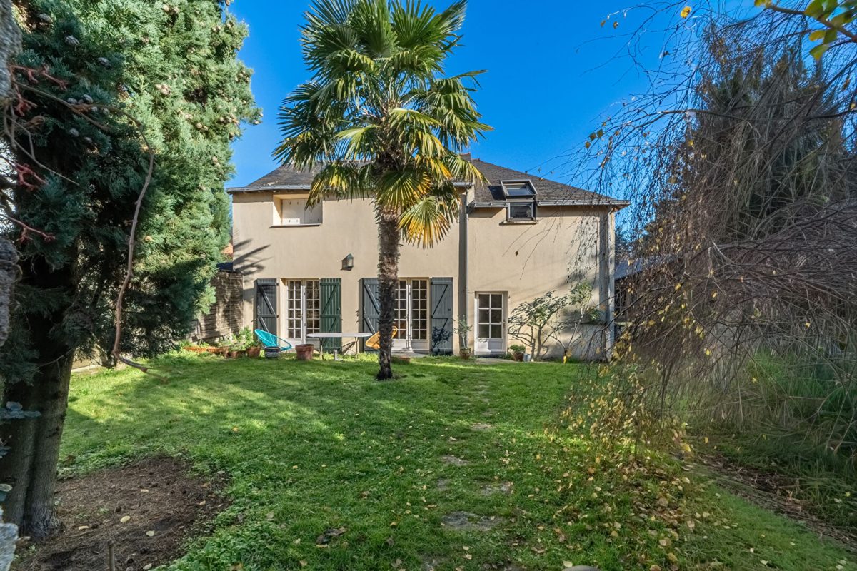 Nantes - Saint-Pasquier : Maison familiale de caractère