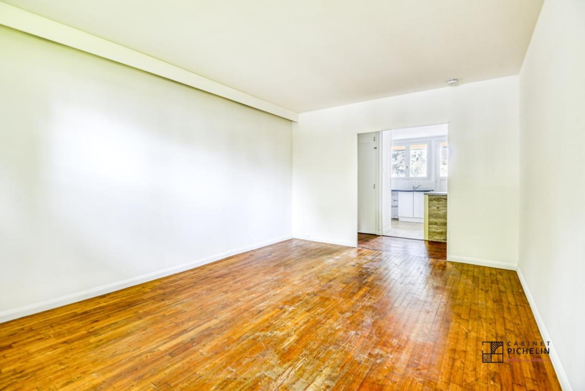 Nantes Zola T3 avec parking et cave