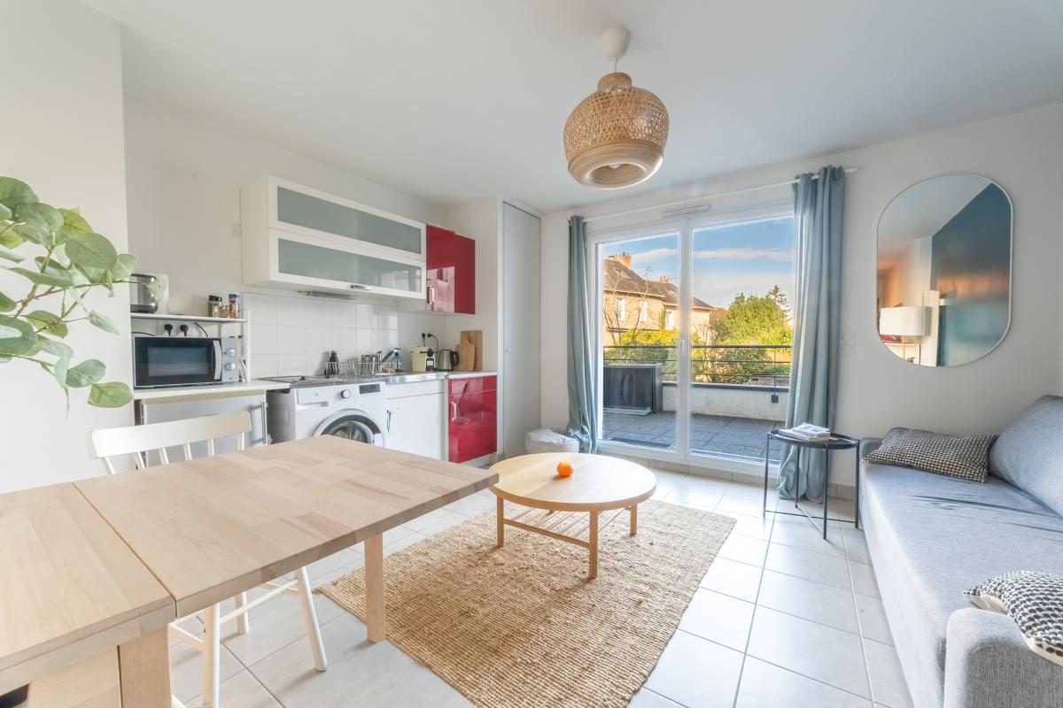 Nantes Rd Pt Rennes, T1 bis avec terrasse et parking dans immeuble récent