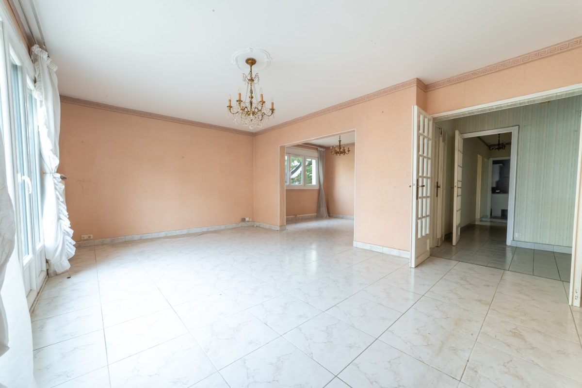 Nantes - Portière : Bel appartement T4 avec terrasse et garage