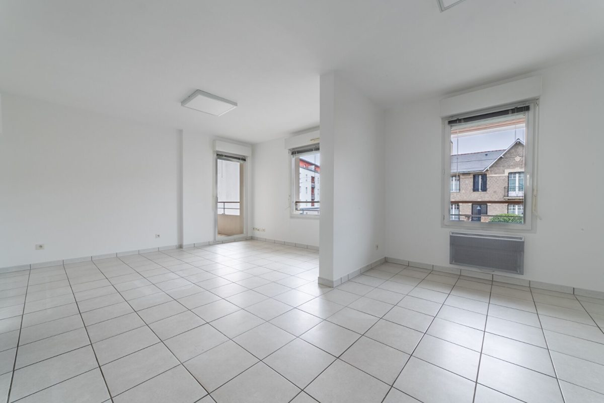 Nantes - Rond-point de Vannes : 3 ch - ascenseur - balcon - parking