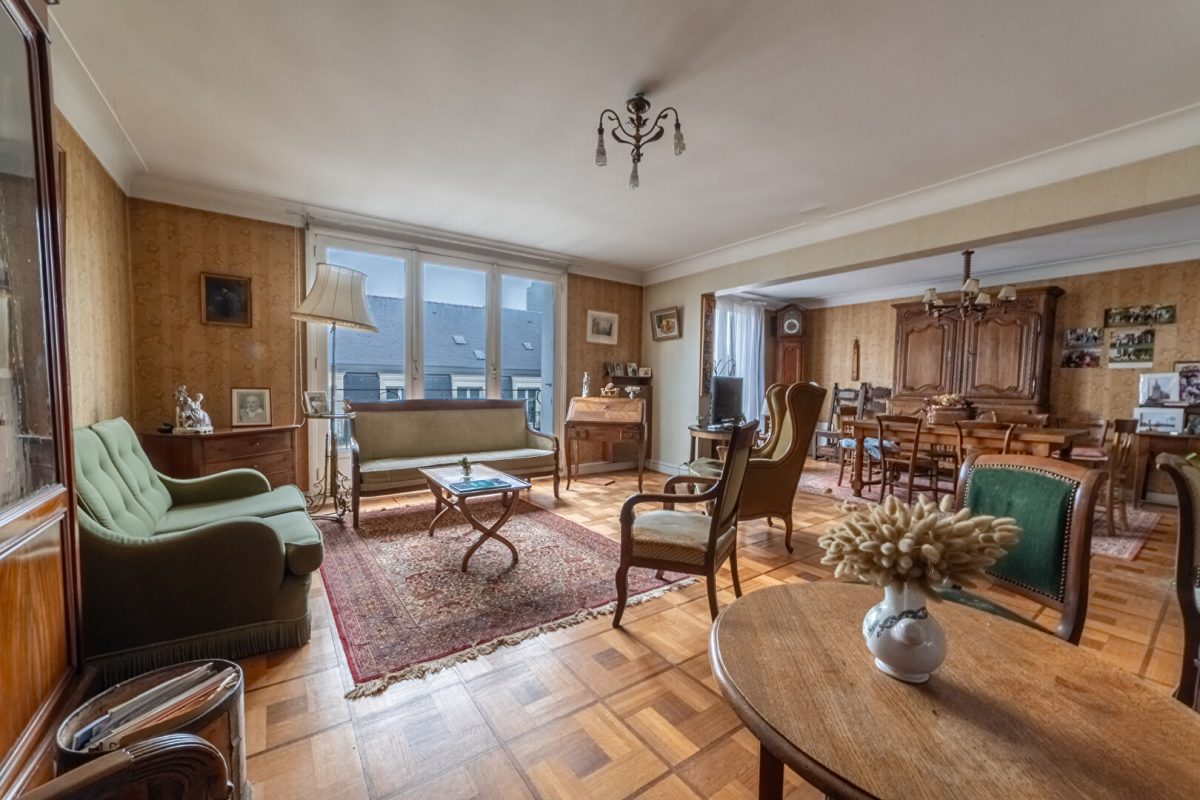 Nantes Cathédrale : Appartement d'exception avec ascenseur et parking