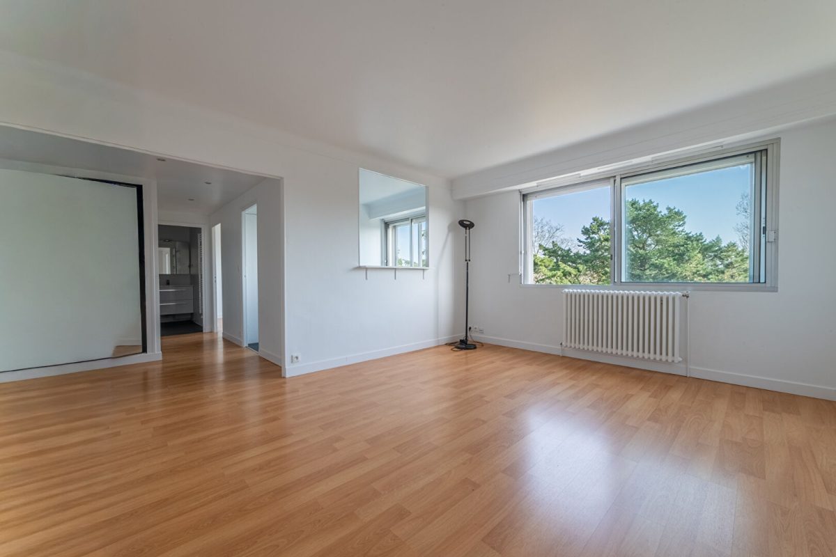 Nantes - Procé : T2 dernier étage avec vue exceptionnel sur le parc