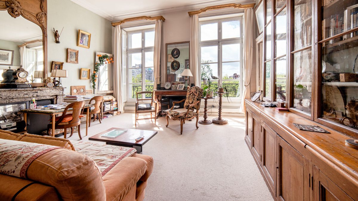 Nantes - Centre historique : T3 dans un immeuble d'armateur ravalé