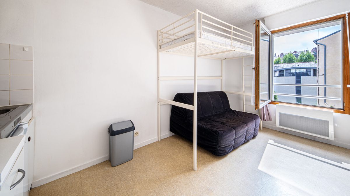 Nantes - Centre-ville : studio meublé