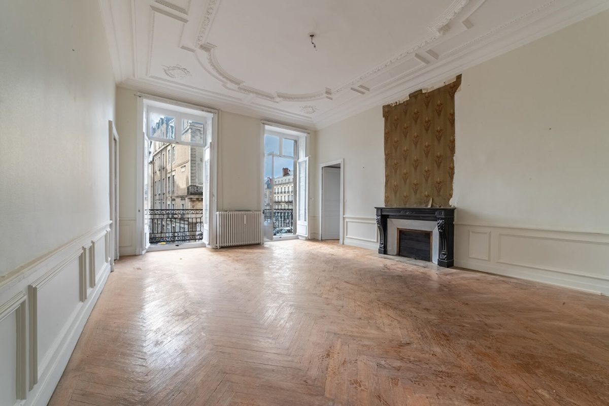 Nantes - Centre-Ville Cathédrale : Hôtel particulier à l'adresse exceptionnelle