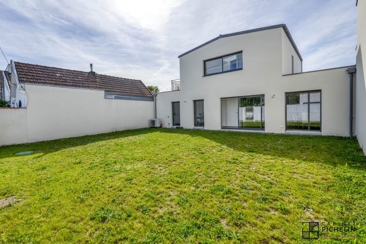 Nantes Pont du Cens -  Maison neuve