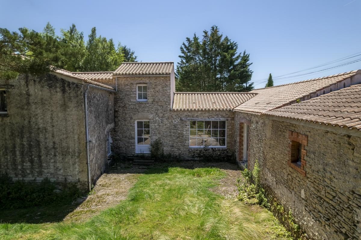 Machecoul-Saint Même, Longère haut de gamme