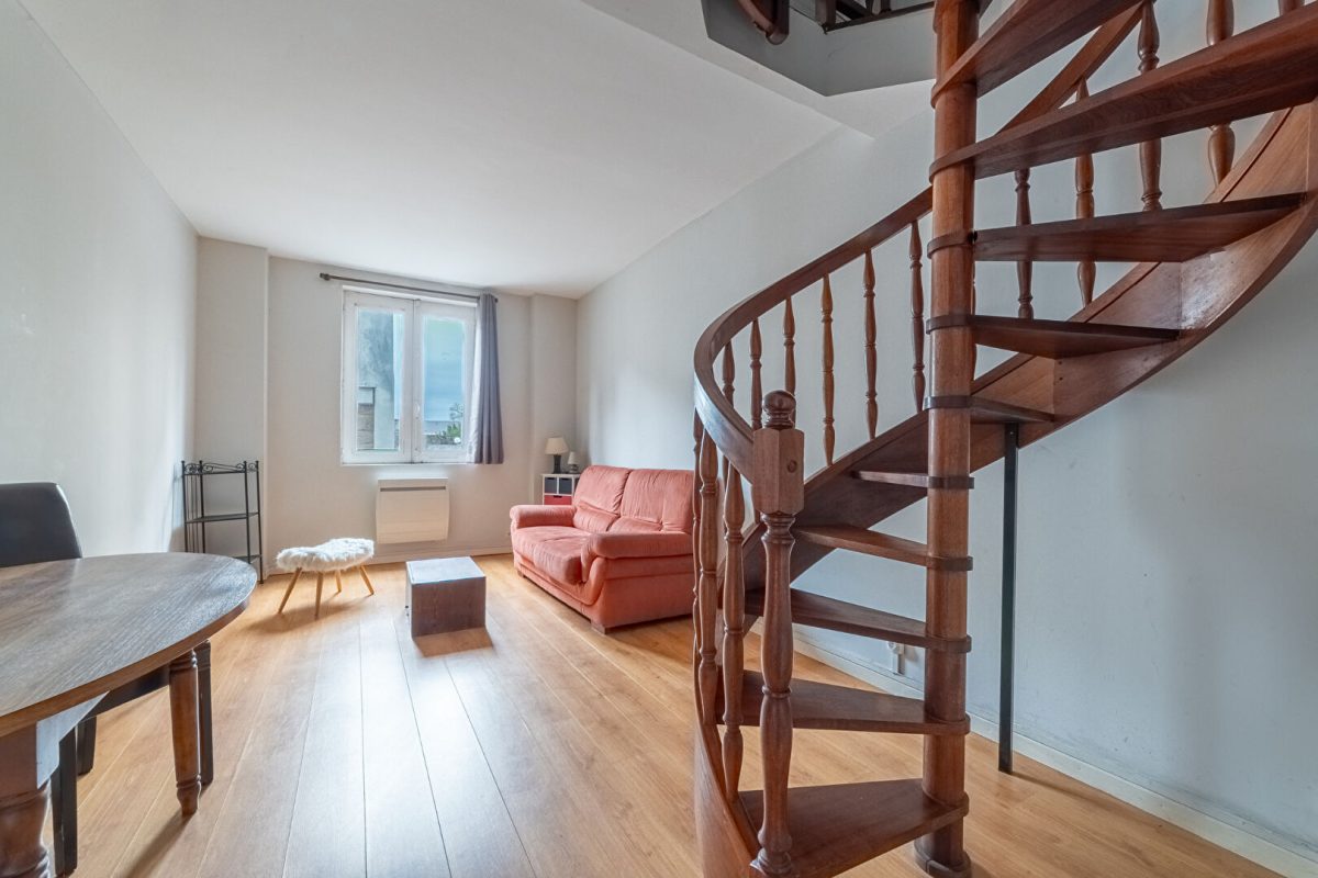 Nantes - Dobrée : Charmant appartement T2 en duplex