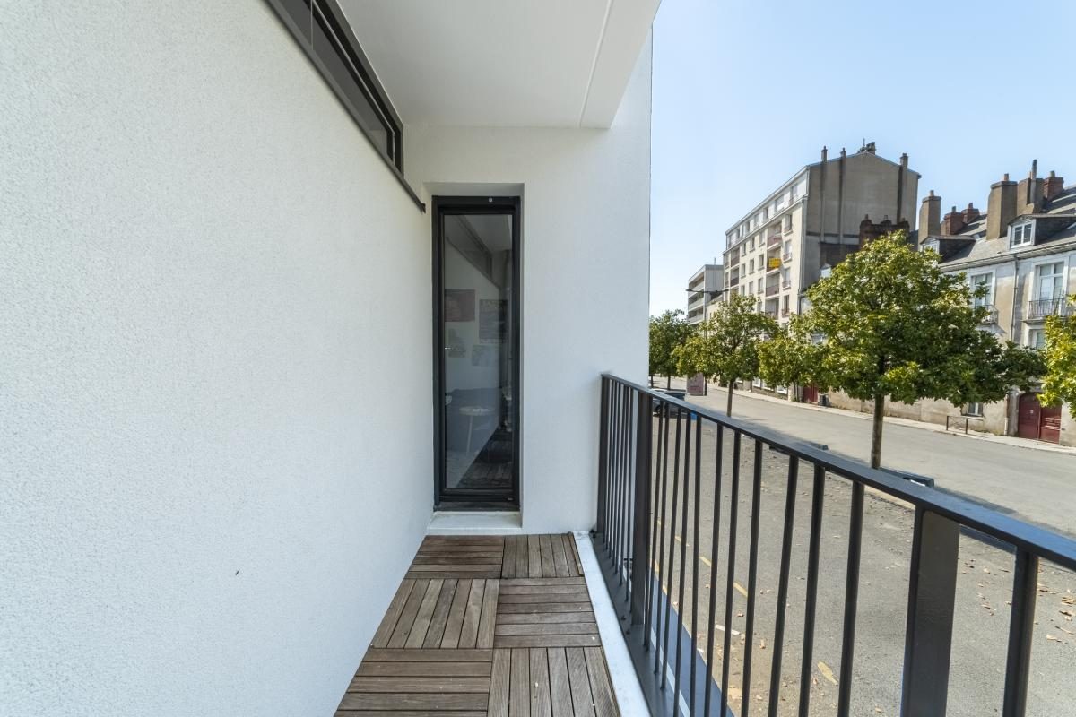 Nantes Centre, T1 avec terrasse
