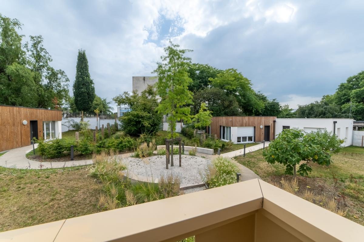 Nantes Procé Maison meublée neuve avec jardin et parking