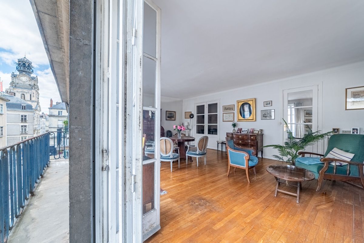Nantes - Centre-Ville : Appartement T6 de caractère