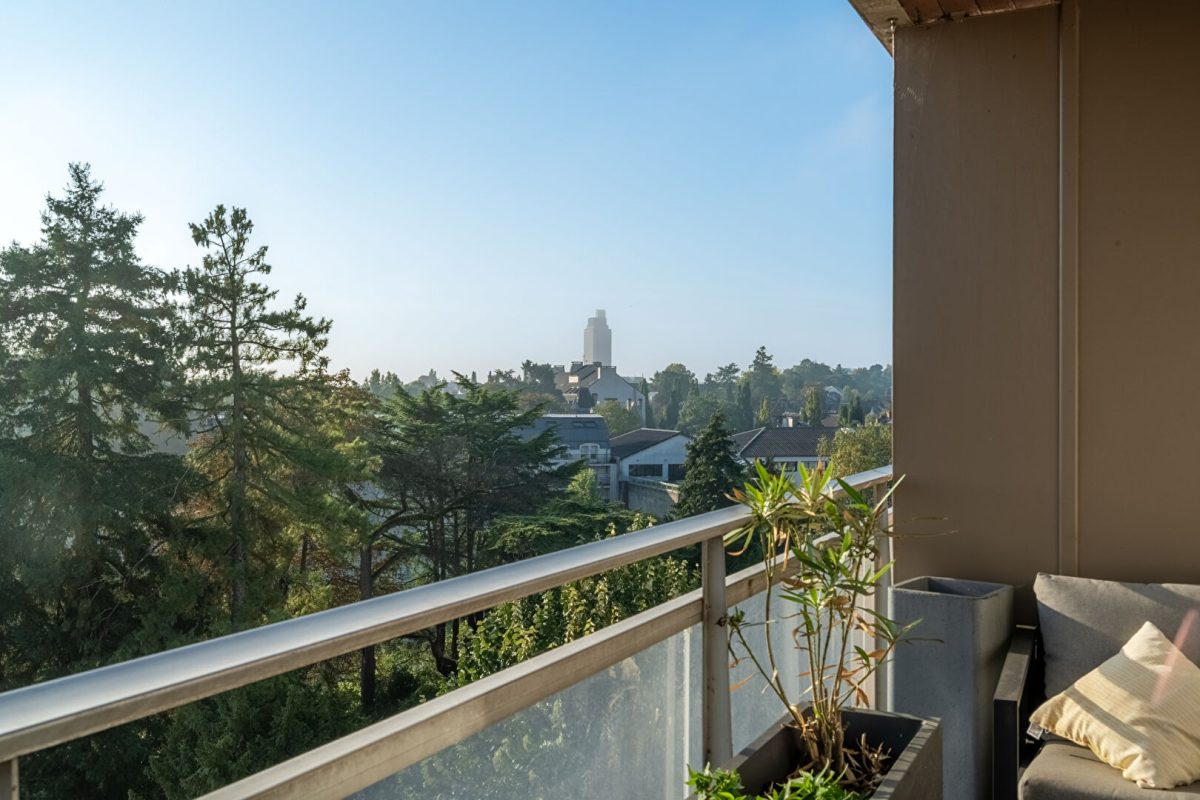 Nantes - Saint-Félix : Bel appartement T5 au fort potentiel