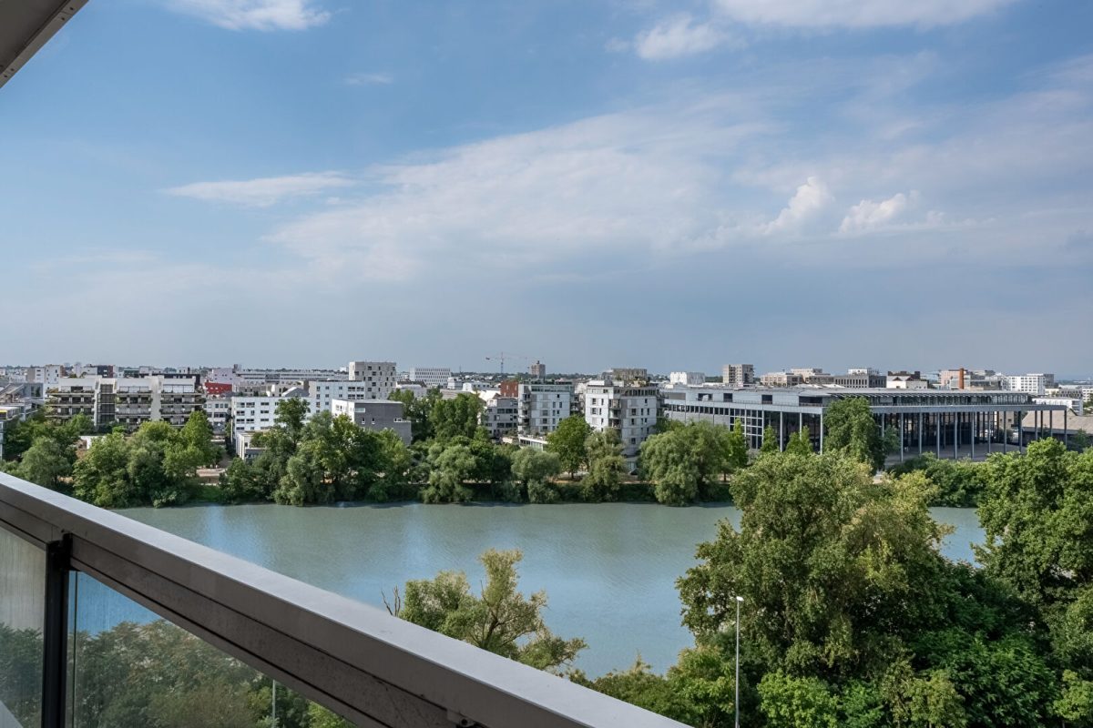 Nantes - Gloriette / vue Loire : Appartement T4 avec terrasse, ascenseur et parkings