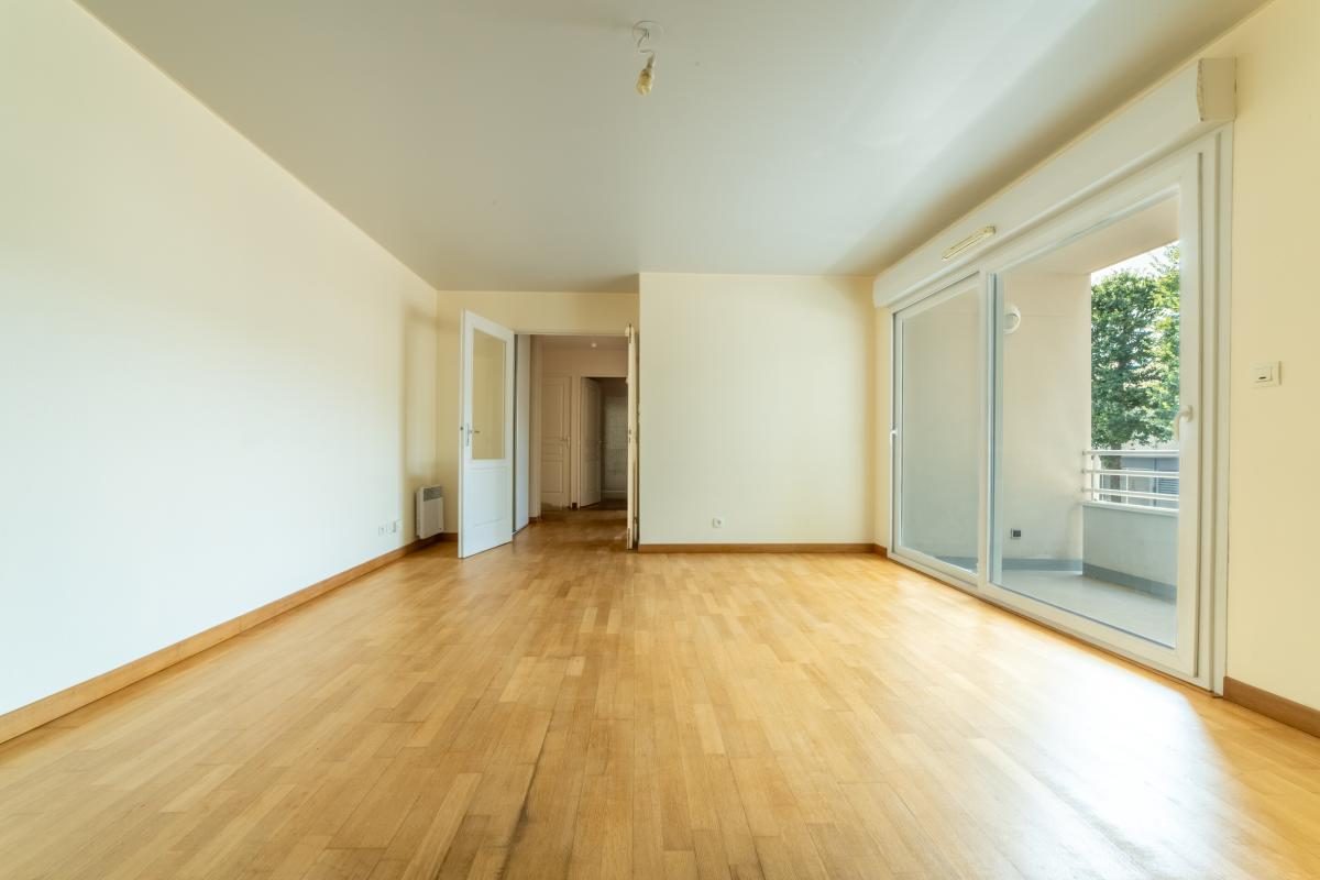 Nantes Rd Pt Vannes, T2 récent avec Balcon et parking